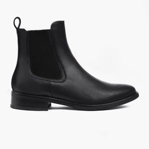 Thursday Boots -The Duchess black ankle boots